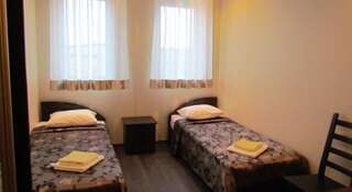 Гостиница Дисконт Мурманск Двухместный номер «Комфорт» с 1 кроватью или 2 отдельными кроватями-2